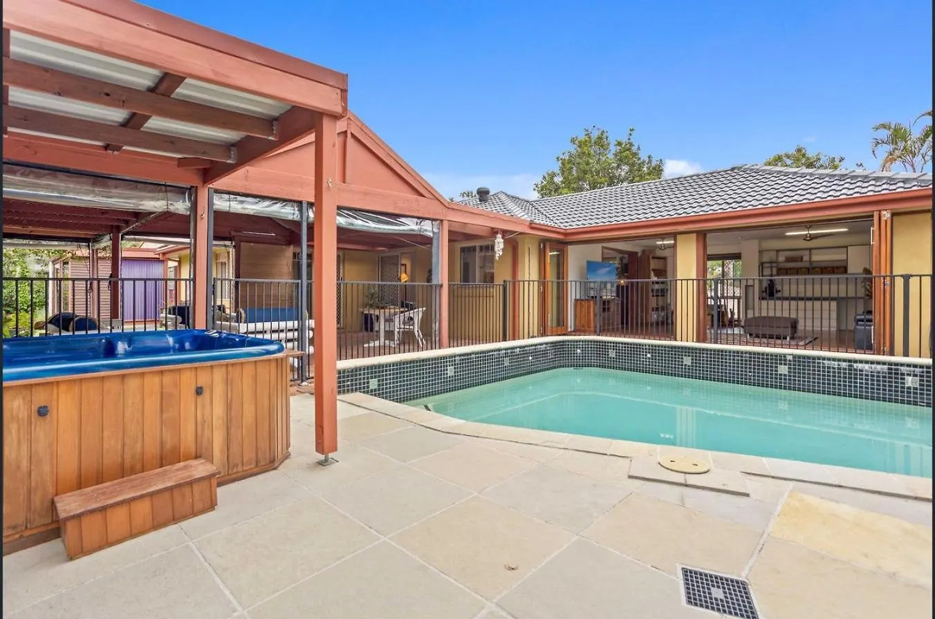 Private Tropical Retreat Villa Gold Coast